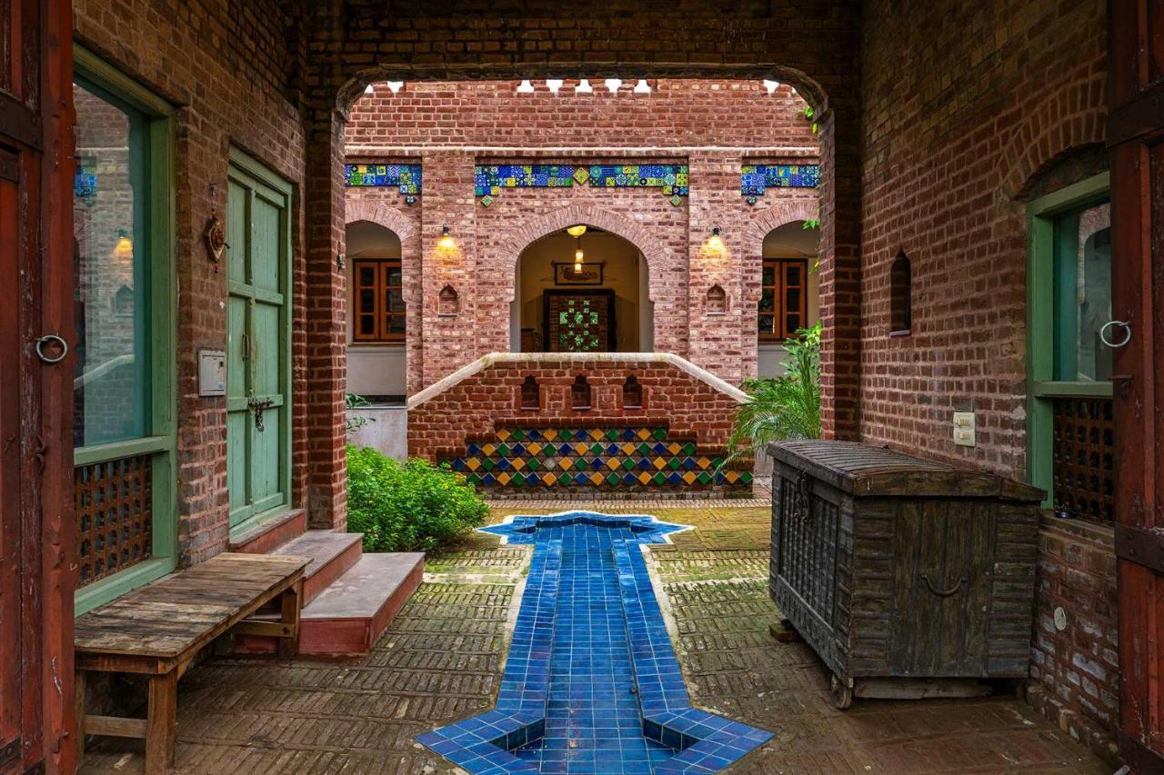 Stayvista'S Peepal Haveli - Rustic Kothi With Terrace, Breathtaking View & Bonfire Narainpur  Ngoại thất bức ảnh