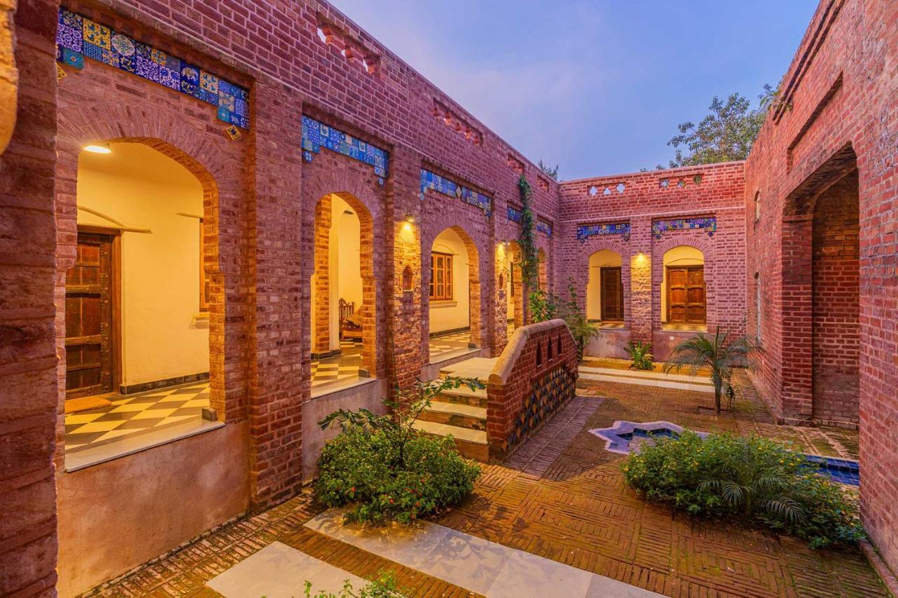 Stayvista'S Peepal Haveli - Rustic Kothi With Terrace, Breathtaking View & Bonfire Narainpur  Ngoại thất bức ảnh