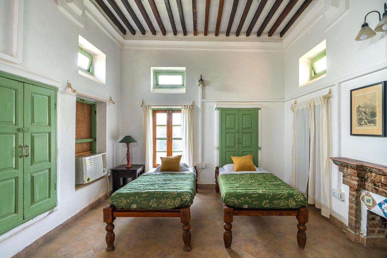 Stayvista'S Peepal Haveli - Rustic Kothi With Terrace, Breathtaking View & Bonfire Narainpur  Ngoại thất bức ảnh